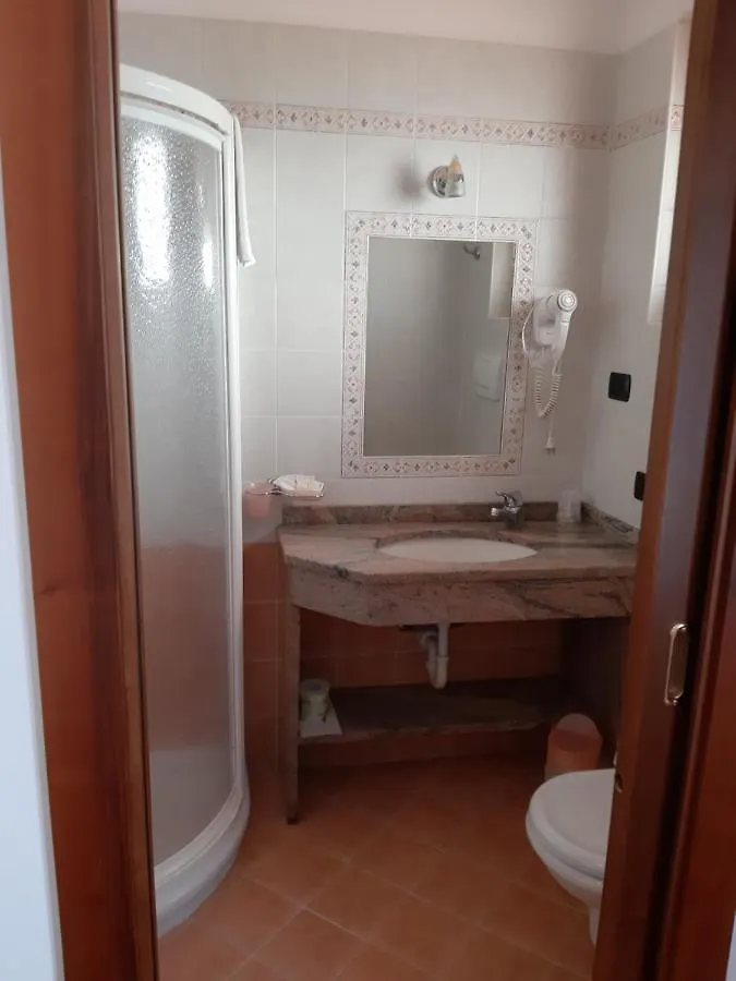 ***  Hotel B&B Fortuna Costermano Italy